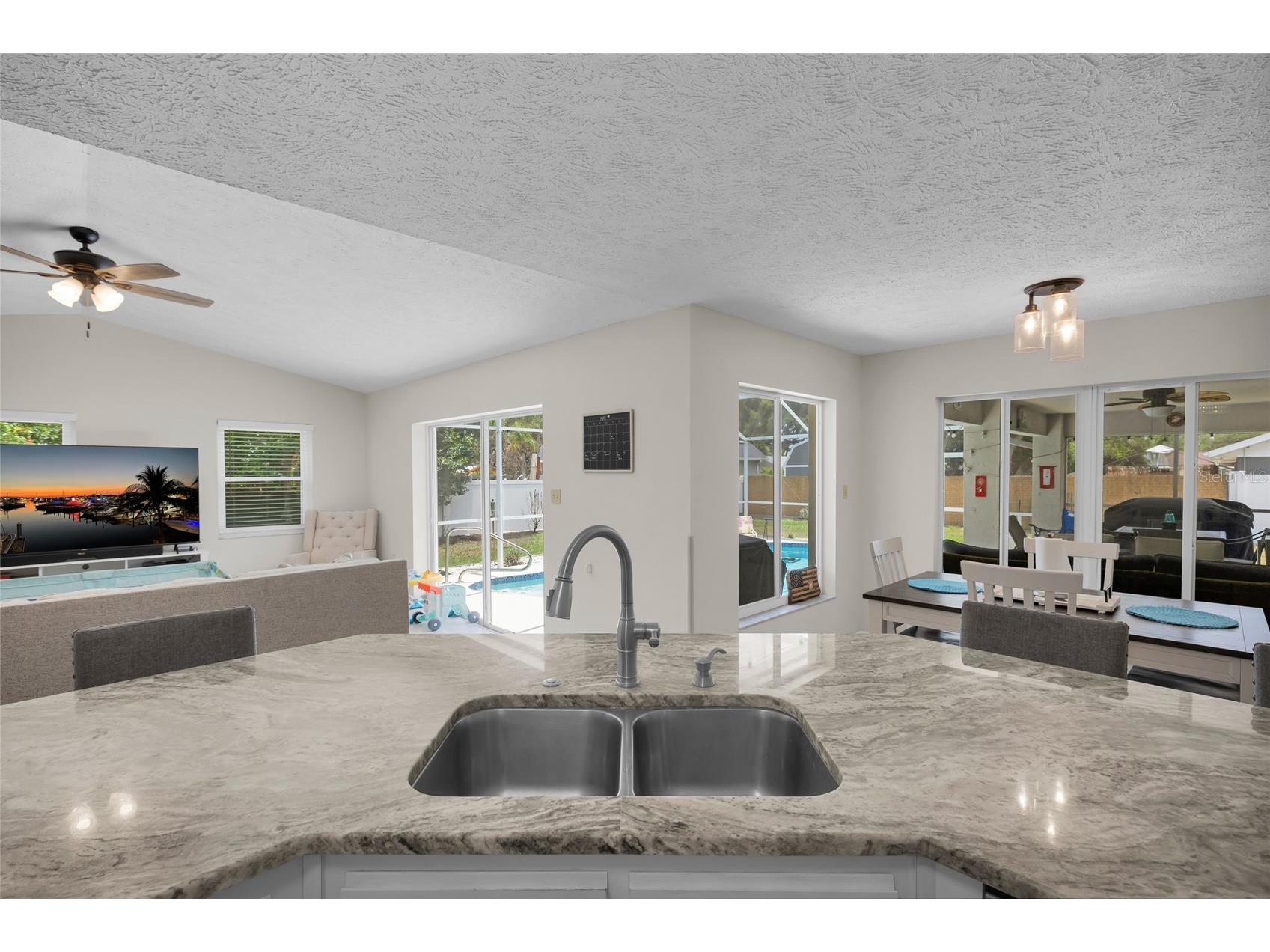 3007 Dupont Street Eustis FL 32726 G5112609 image16