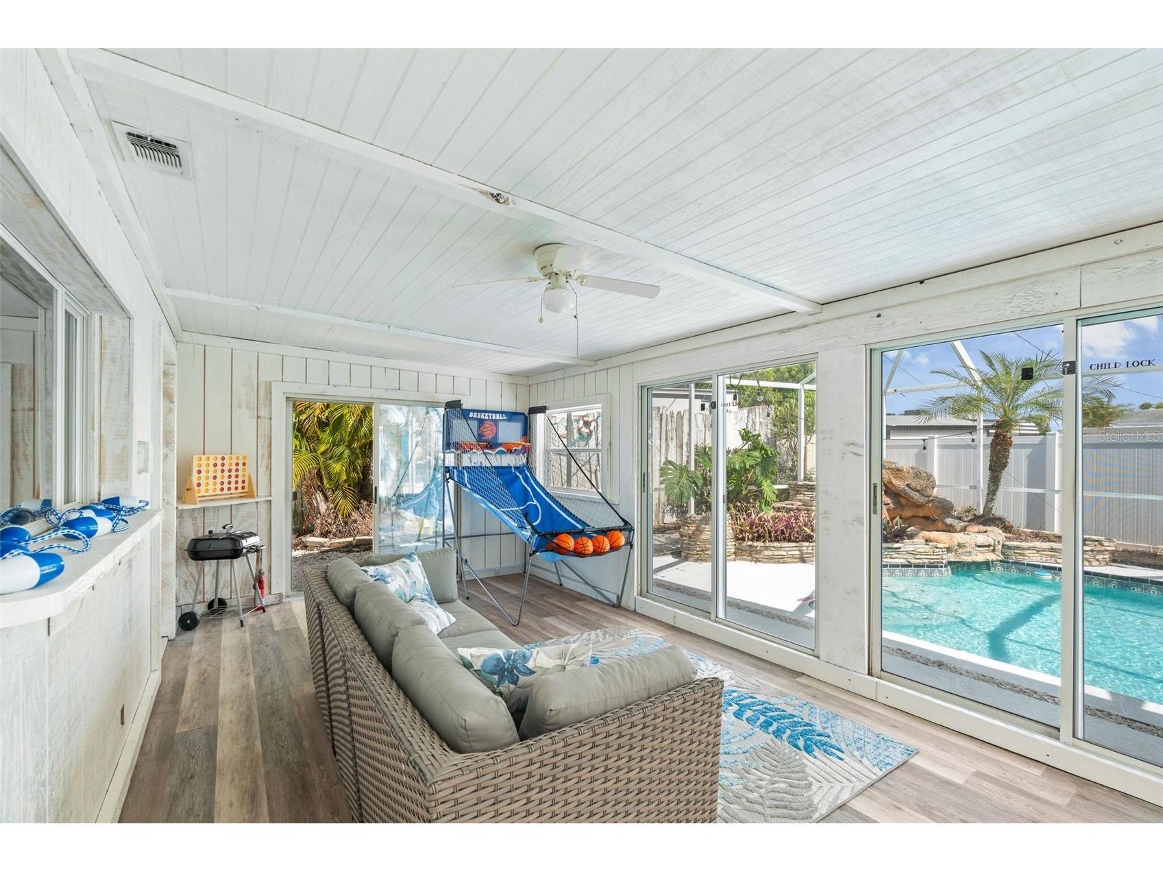 3007 Florida Boulevard Bradenton FL 34207 A4692974 image19