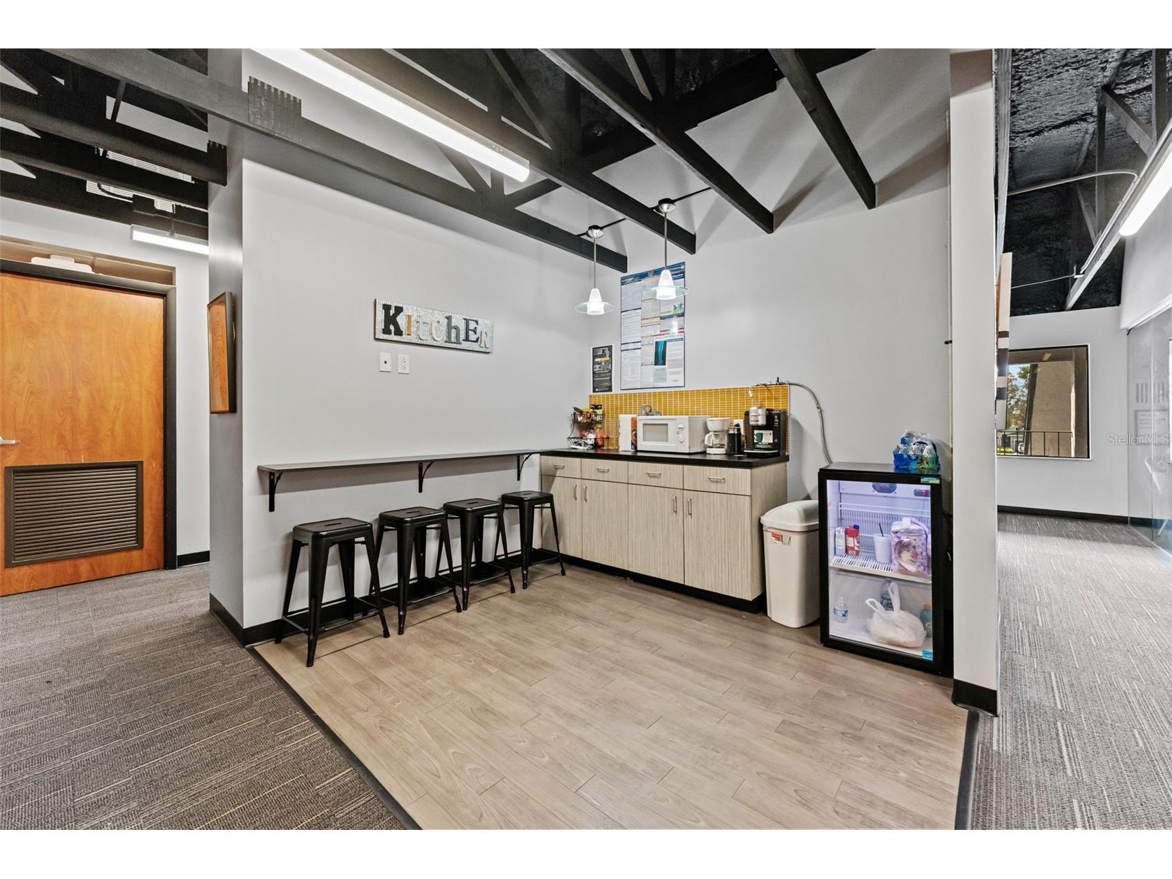 3007 W Cypress Street Tampa FL 33609 TB8477649 image16