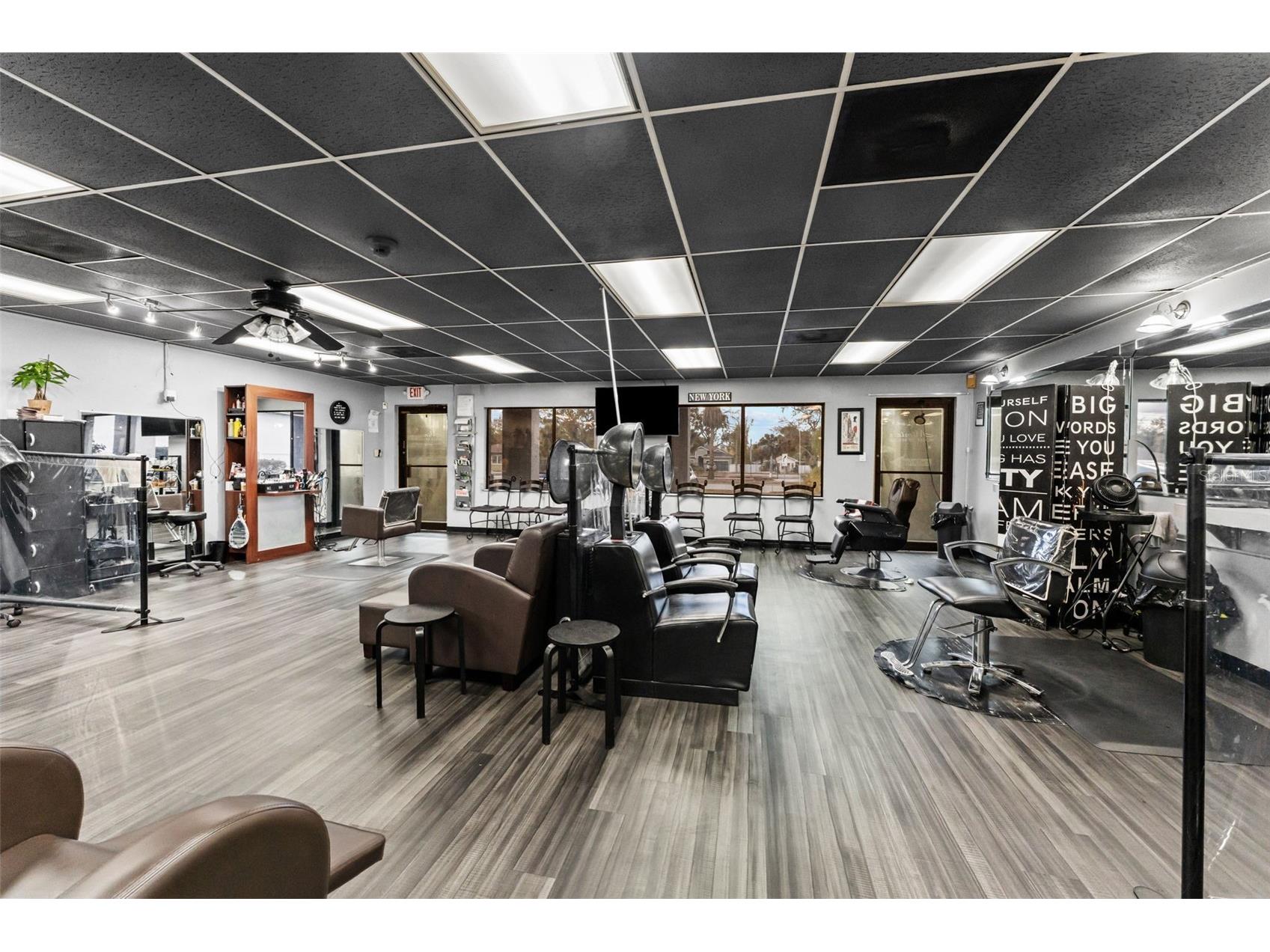3007 W Cypress Street Tampa FL 33609 TB8477649 image23