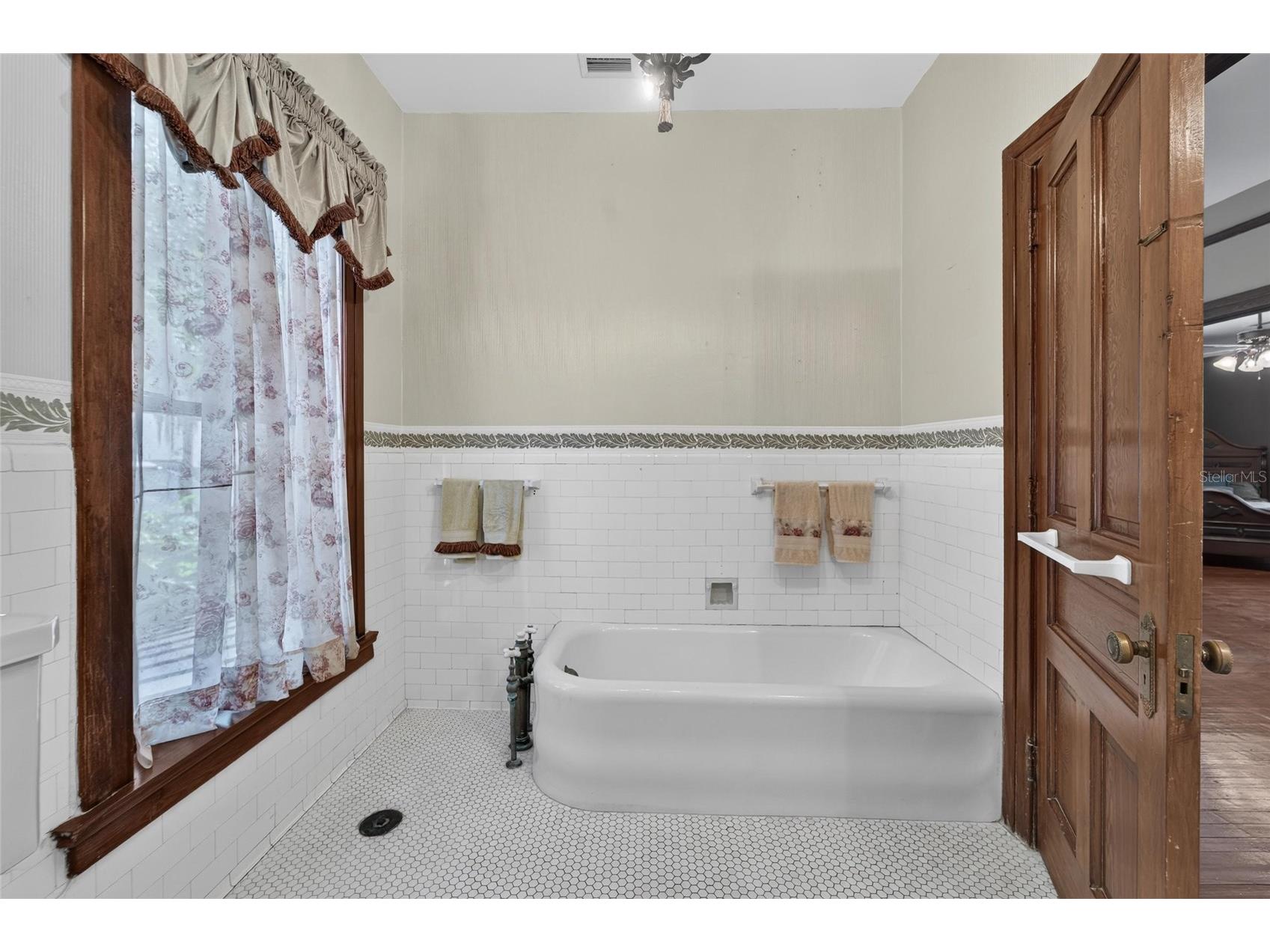 3007 W Stovall Street Tampa FL 33629 - TAMPA BAY TB8522385 image54