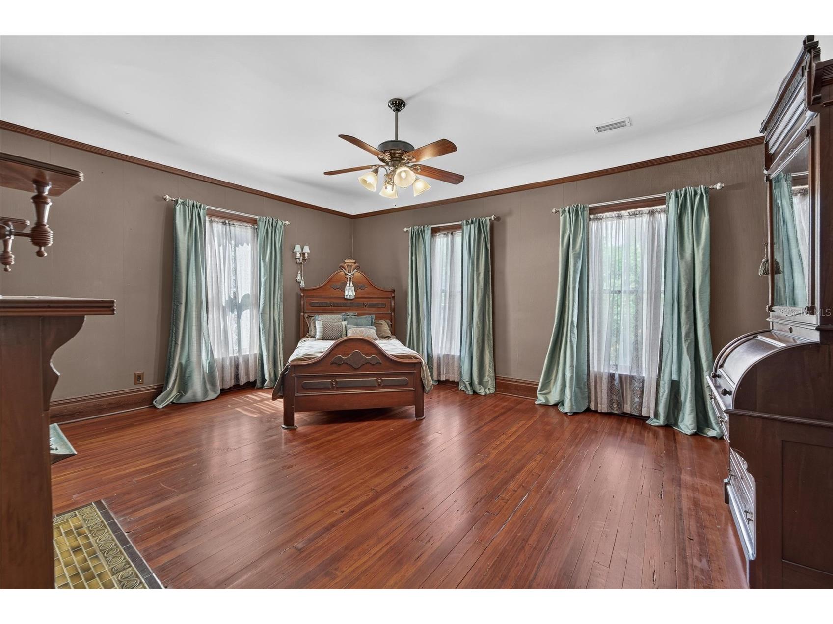 3007 W Stovall Street Tampa FL 33629 - TAMPA BAY TB8522385 image59