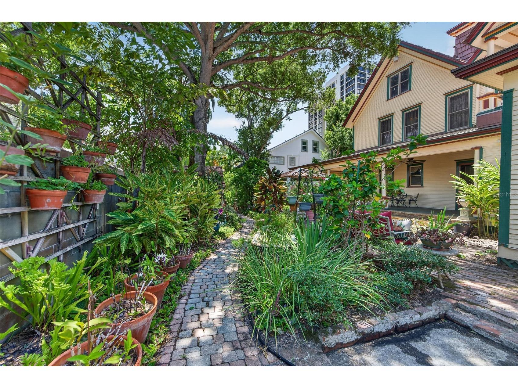 3007 W Stovall Street Tampa FL 33629 - TAMPA BAY TB8522385 image85