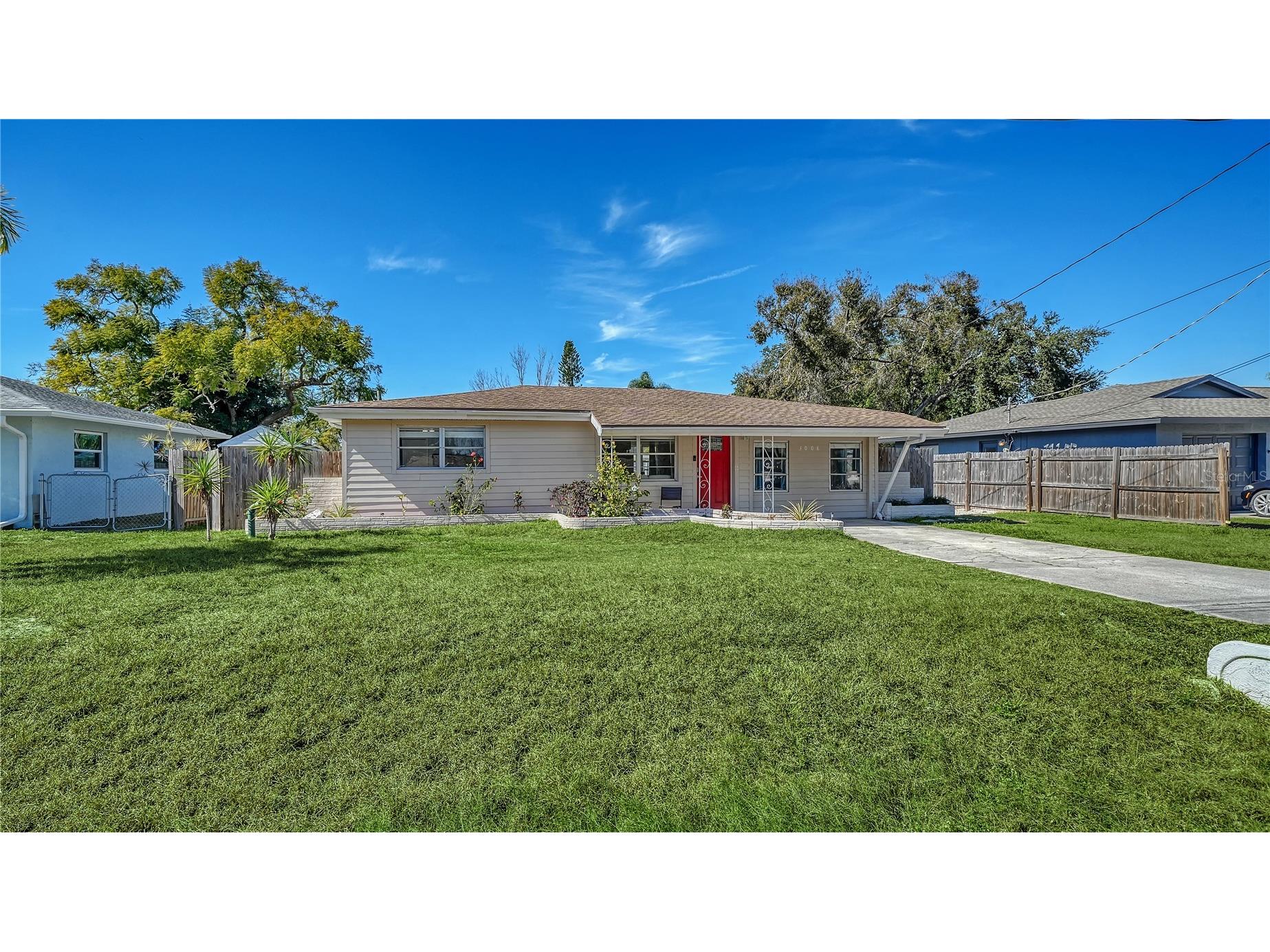 3008 Arch Drive Sarasota FL 34232 A4680557 image1