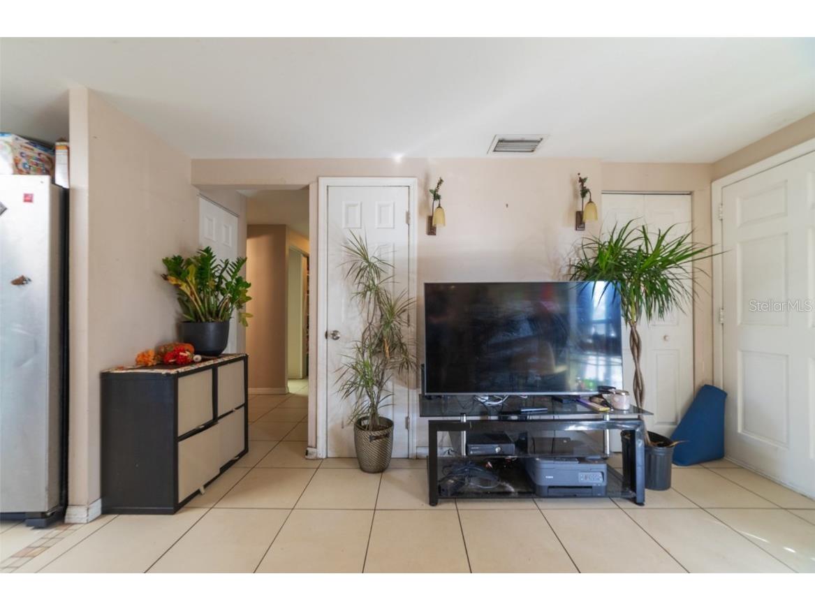 3008 Dodge Street Tampa FL 33605 TB8359694 image7