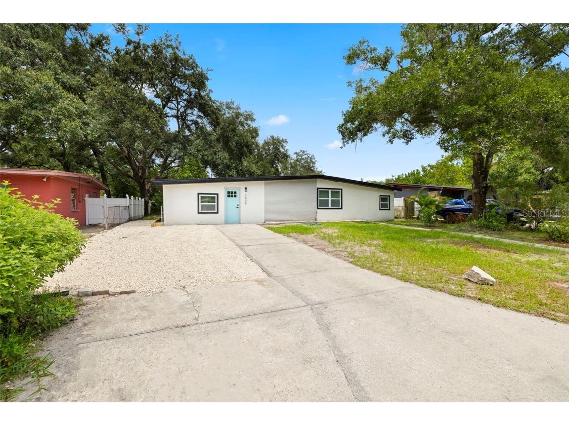 3008 E Elm Street Tampa FL 33610 TB8408101 image1