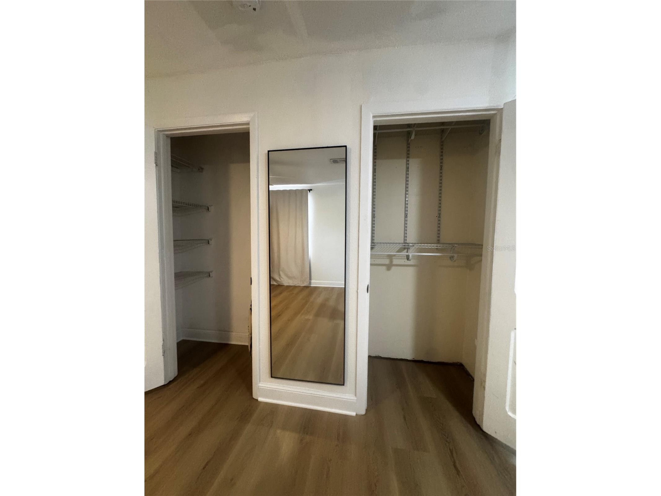 3008 Hillview Street Sarasota FL 34239 A4686754 image18