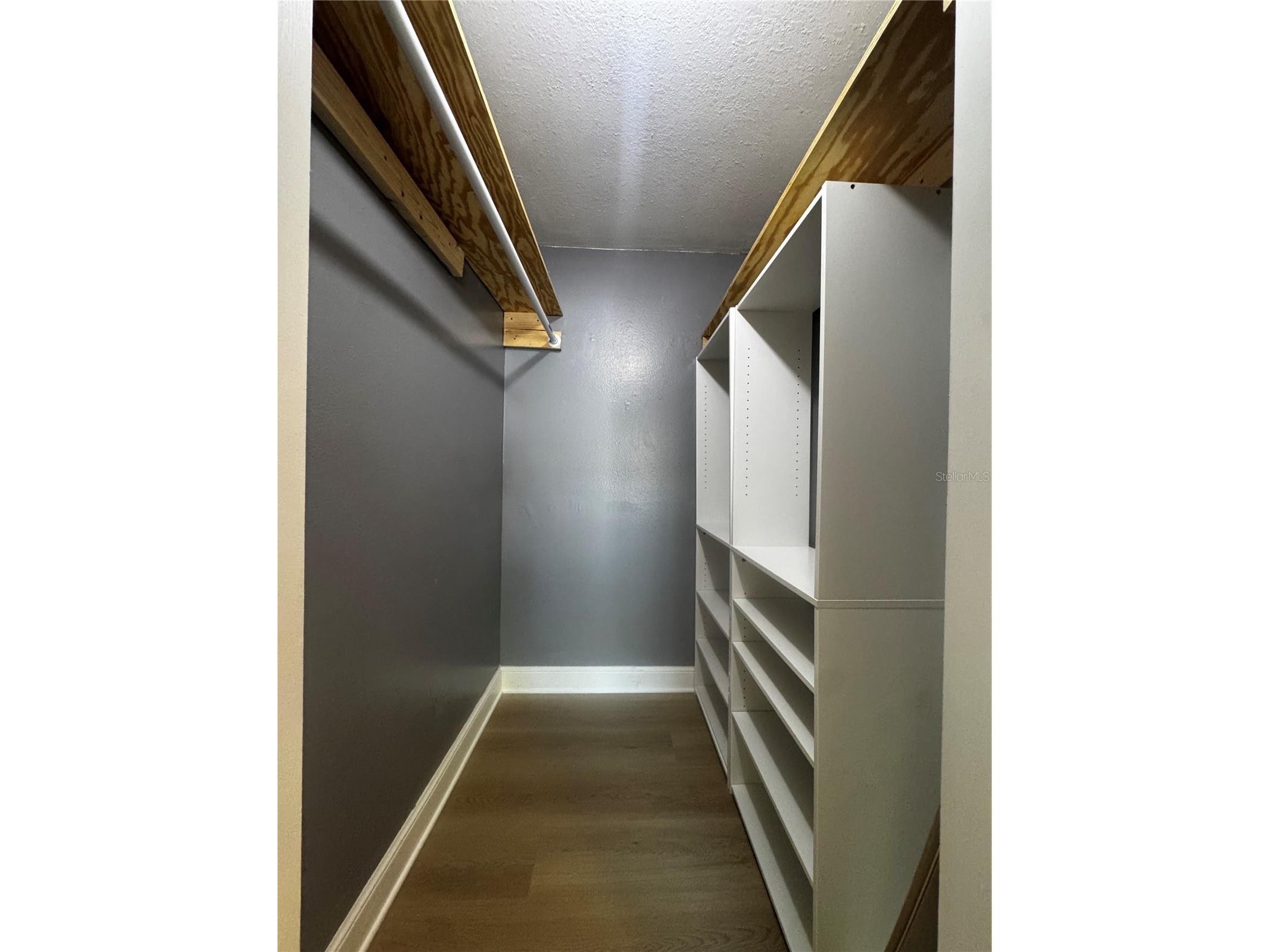 3008 Hillview Street Sarasota FL 34239 A4686754 image23