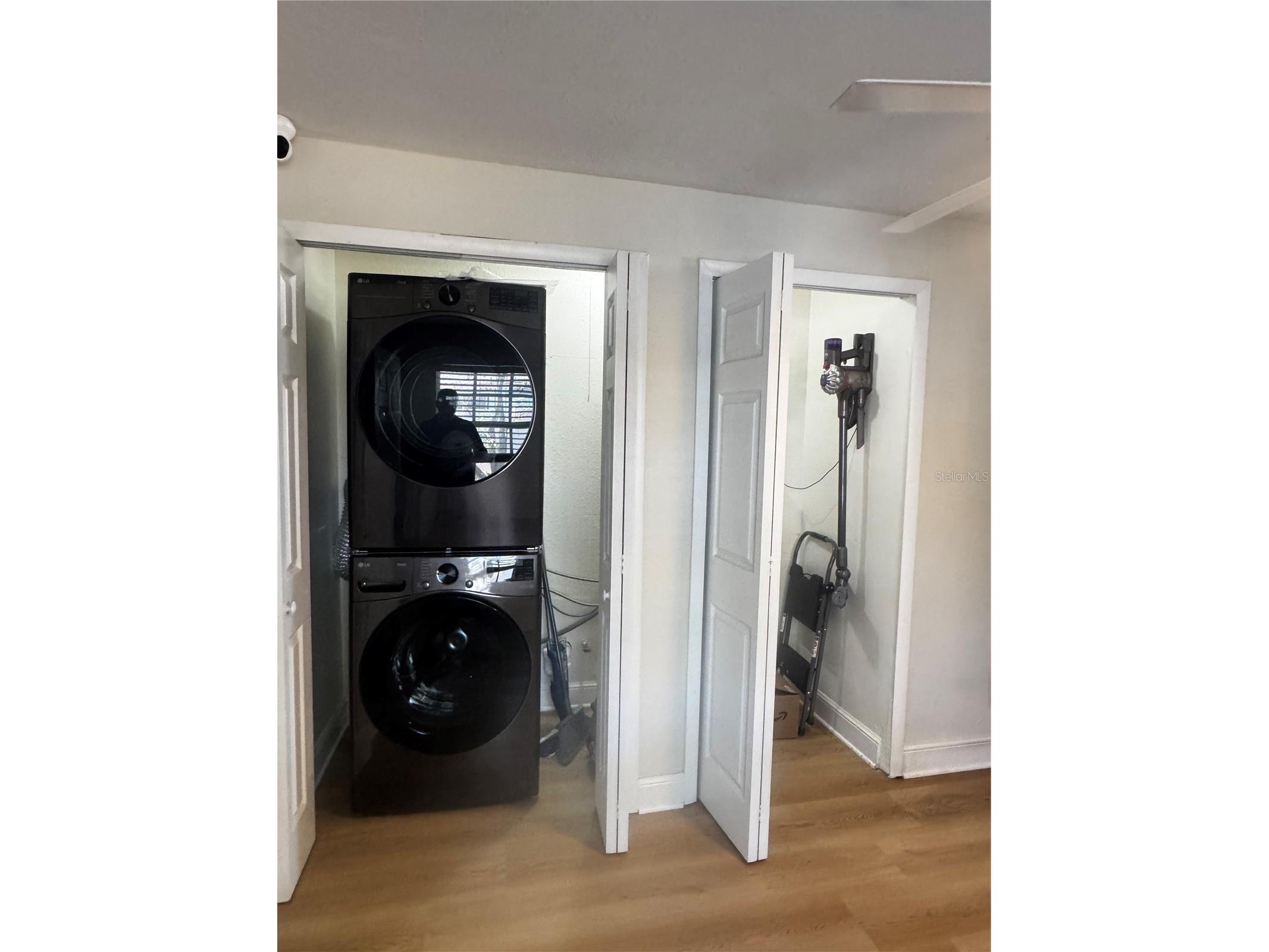 3008 Hillview Street Sarasota FL 34239 A4686754 image28