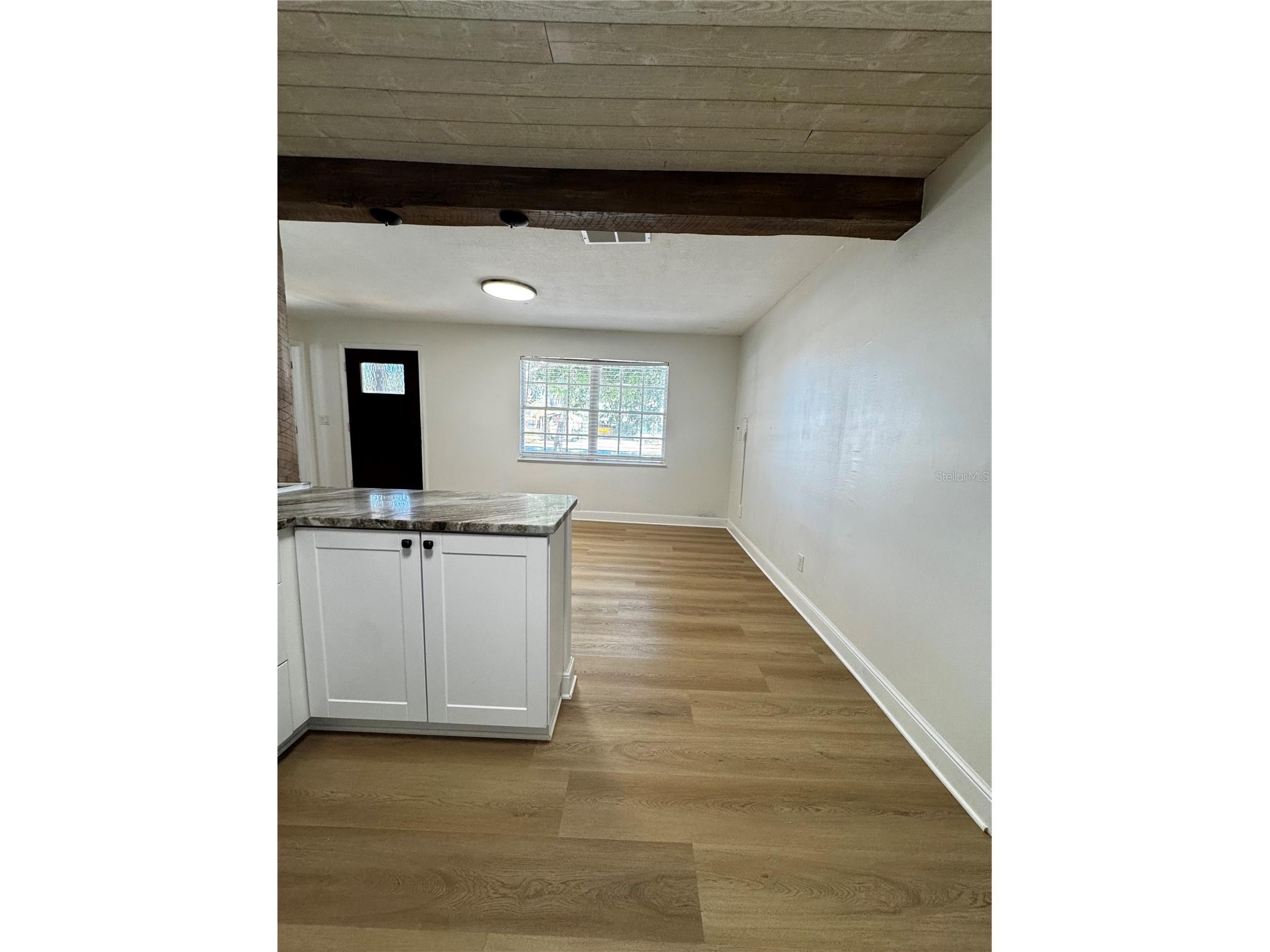 3008 Hillview Street Sarasota FL 34239 A4686754 image6