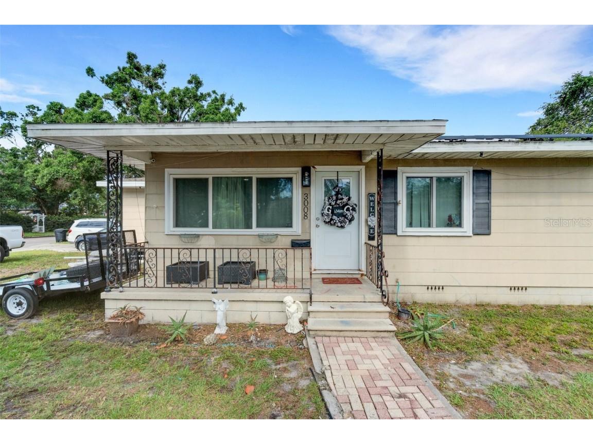 3008 Jackson Street N Saint Petersburg FL 33704 TB8386410 image1