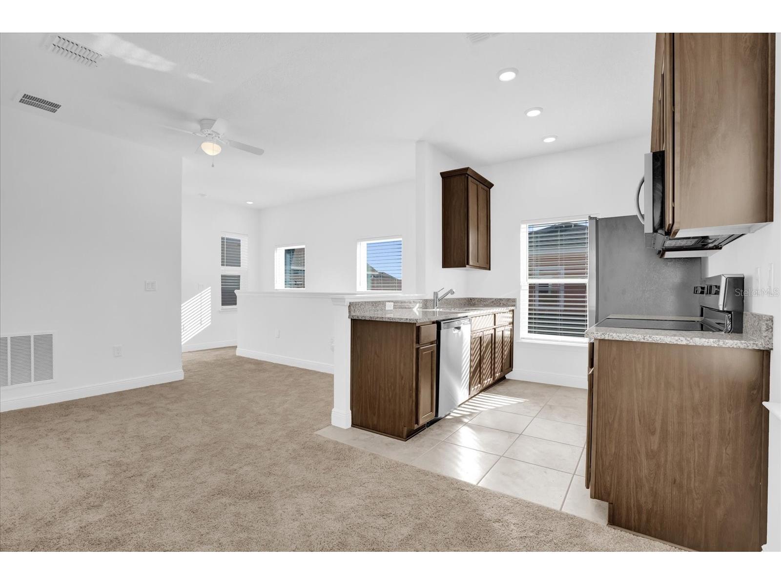 3008 Mirage Place Saint Cloud FL 34771 O6401343 image3