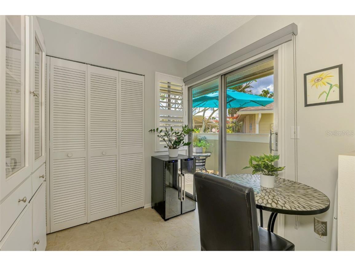 3008 Sail Pointe Circle #2C Venice FL 34293 N6137915 image21