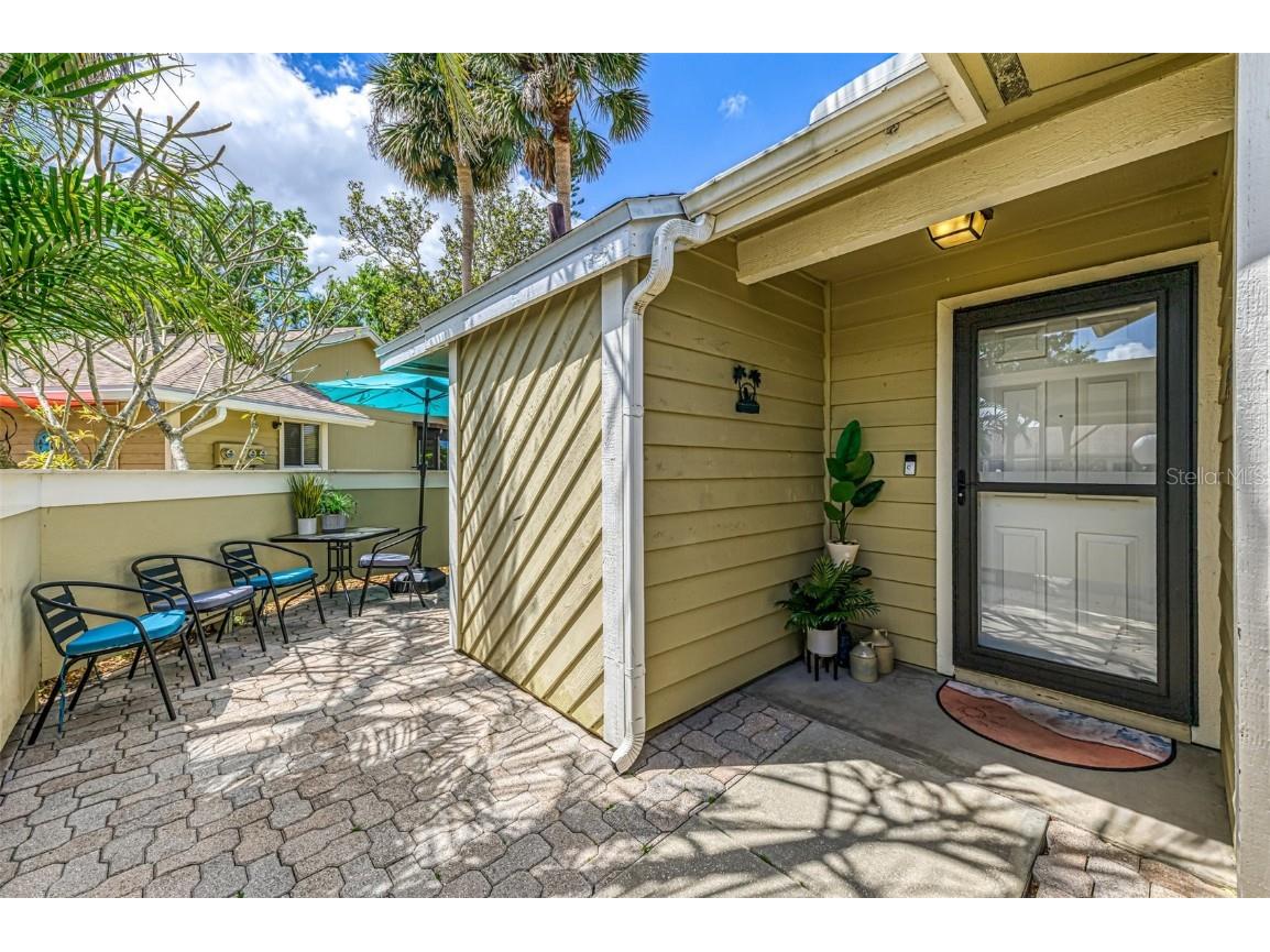 3008 Sail Pointe Circle #2C Venice FL 34293 N6137915 image5