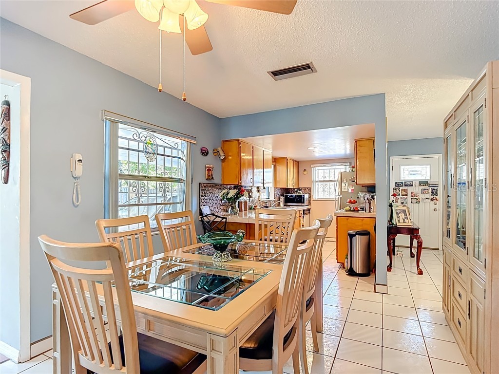 3008 W Powhatan Avenue Tampa FL 33614 TB8461459 image14