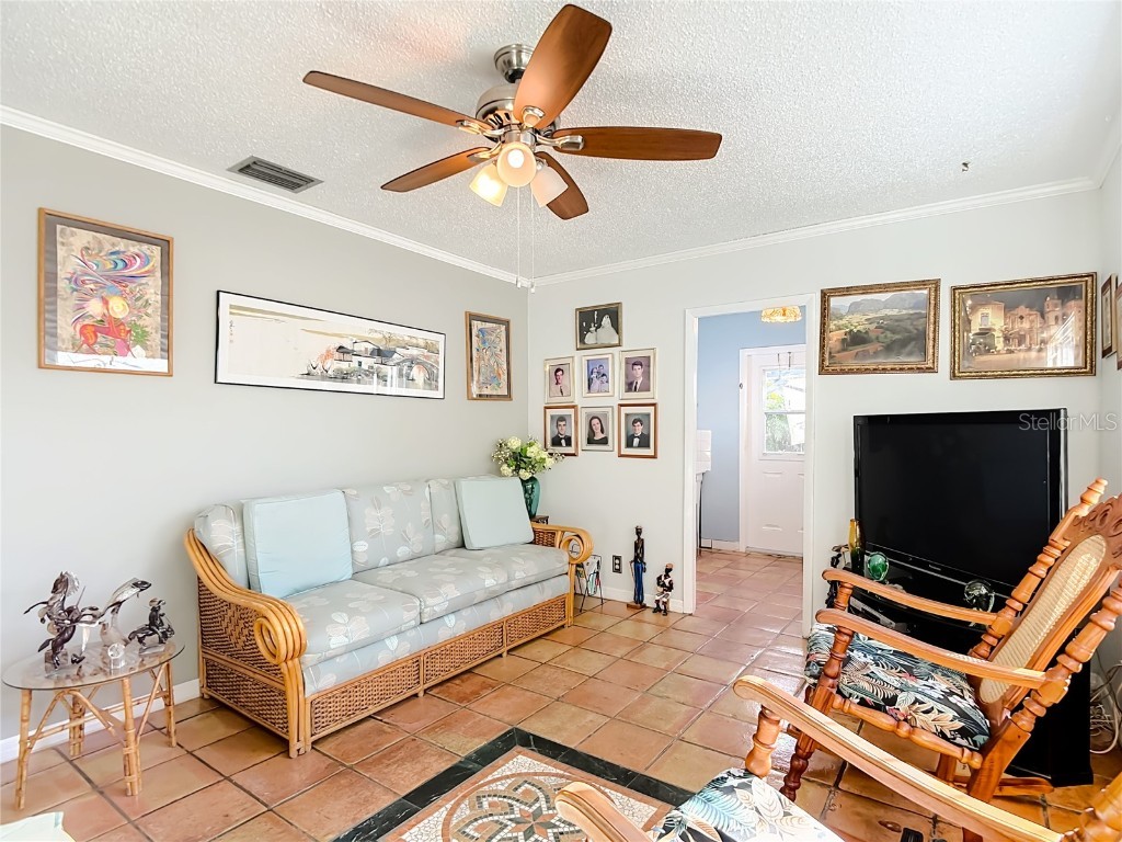 3008 W Powhatan Avenue Tampa FL 33614 TB8461459 image15