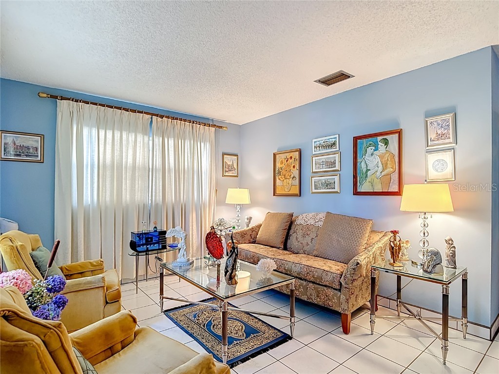 3008 W Powhatan Avenue Tampa FL 33614 TB8461459 image4