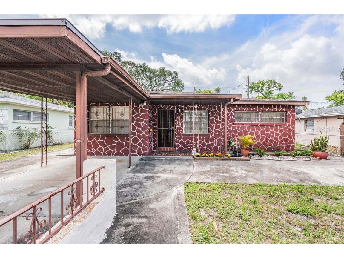 3008 W Tampa Bay Boulevard Tampa FL 33607 T3515403 image1