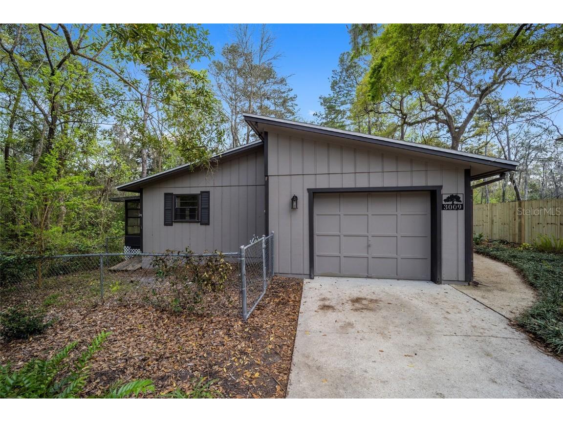 3009 NW 39th Place Gainesville FL 32605 GC520002 image1