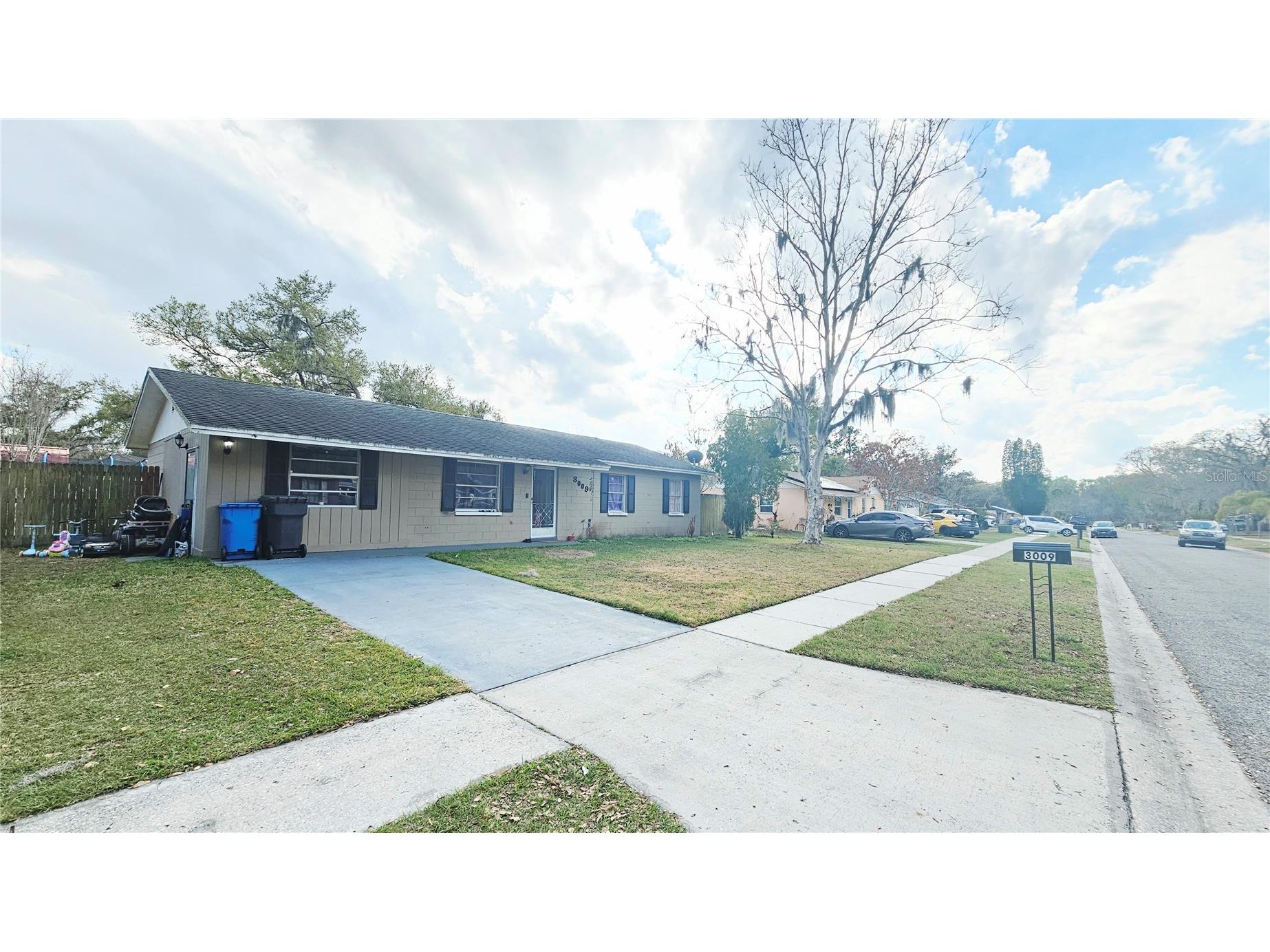 3009 S Willow Drive Plant City FL 33566 TB8481690 image1