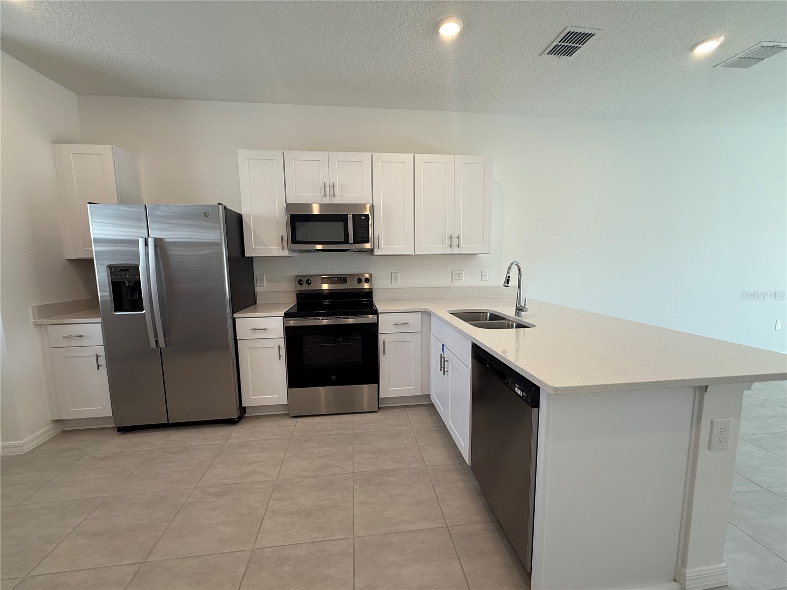 3009 Skyline Loop Kissimmee FL 34758 O6390292 image3