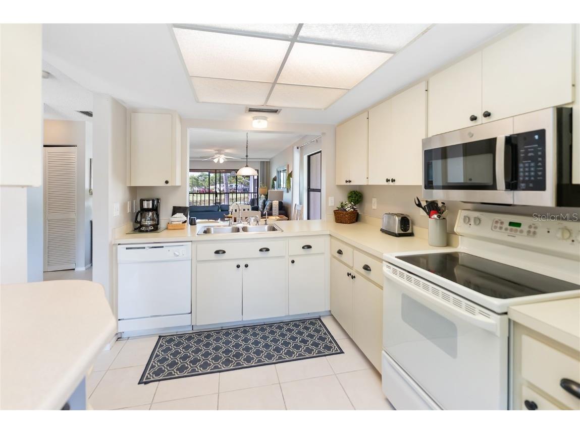 3009 Taywood Meadows #14 Sarasota FL 34235 A4669726 image64