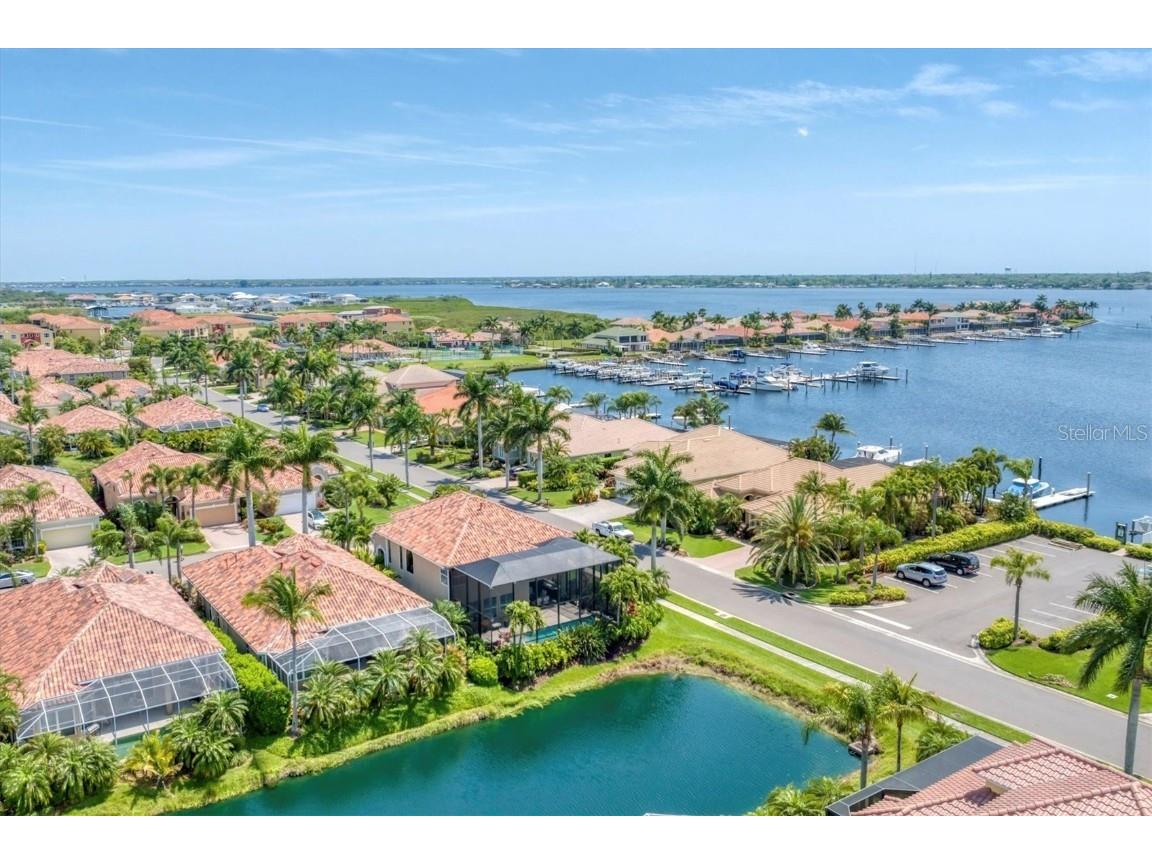 301 10th Avenue E Palmetto FL 34221 - RIVIERA DUNES MARINA A4607307 image1