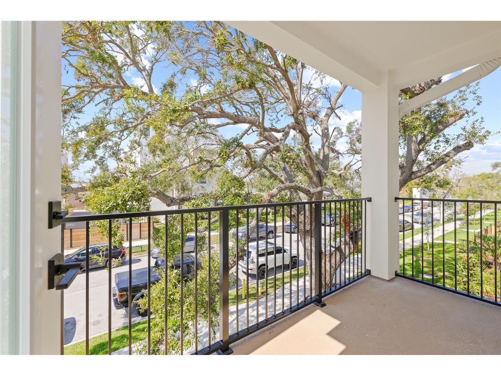 301 15th Street N Saint Petersburg FL 33705 TB8503588 image25