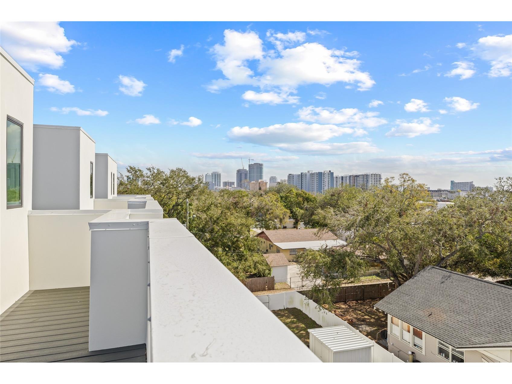 301 15th Street N Saint Petersburg FL 33705 TB8503588 image3