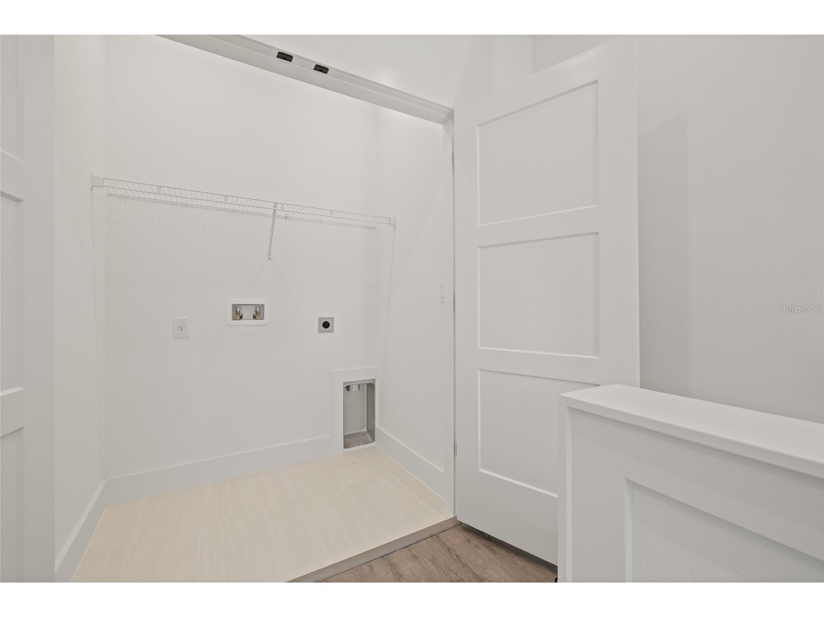 301 15th Street N Saint Petersburg FL 33705 TB8503588 image33