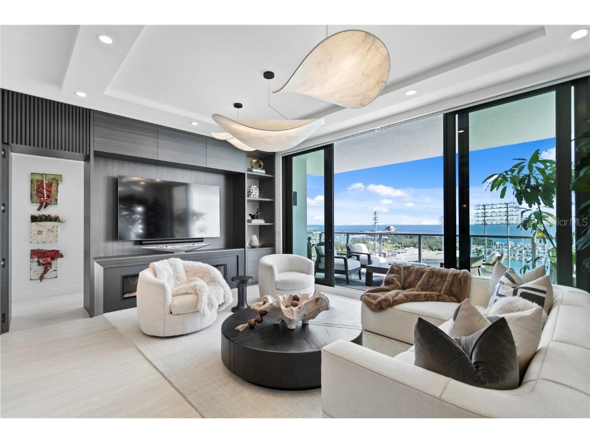 301 1st Street S #1002 Saint Petersburg FL 33701 - TAMPA BAY TB8433829 image42