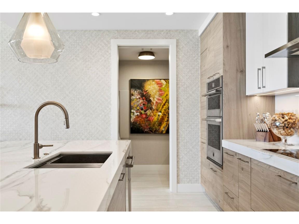 301 1st Street S #1002 Saint Petersburg FL 33701 - TAMPA BAY TB8433829 image6