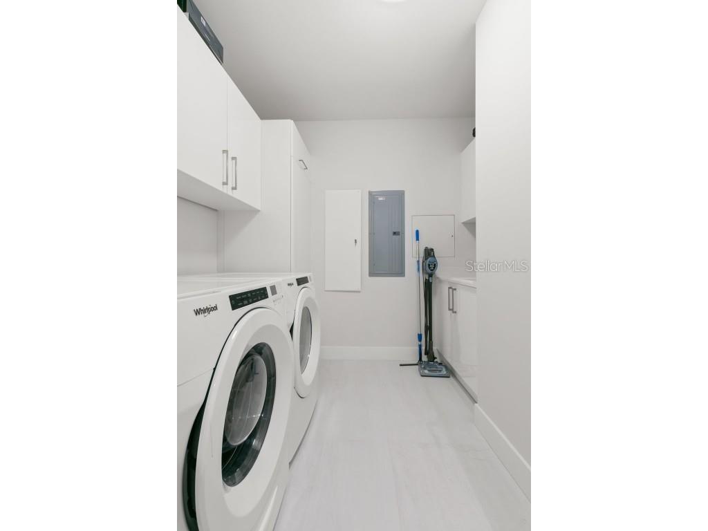 301 1st Street S #1204 Saint Petersburg FL 33701 TB8430080 image17