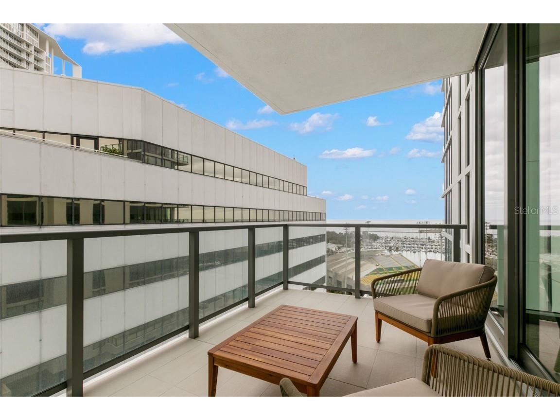 301 1st Street S #1204 Saint Petersburg FL 33701 TB8430080 image7