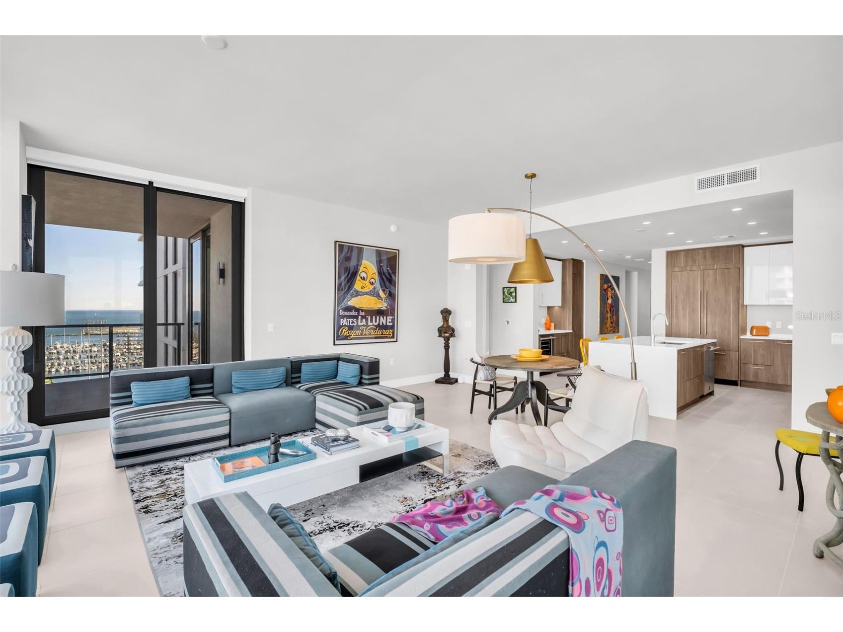 301 1st Street S #1404 Saint Petersburg FL 33701 TB8471599 image12