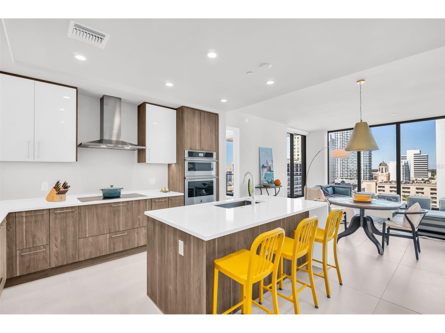 301 1st Street S #1404 Saint Petersburg FL 33701 TB8471599 image24