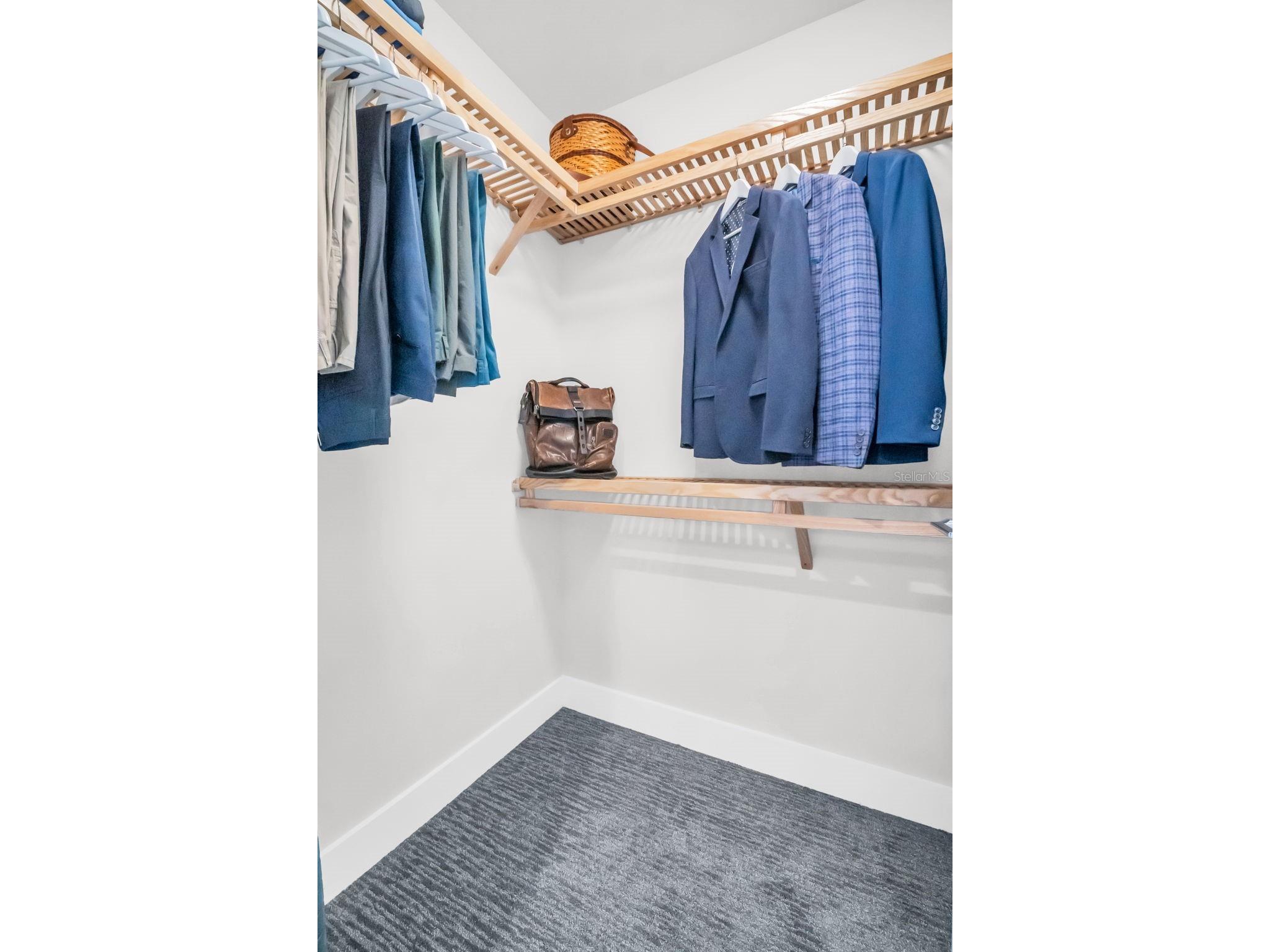 301 1st Street S #1404 Saint Petersburg FL 33701 TB8471599 image39