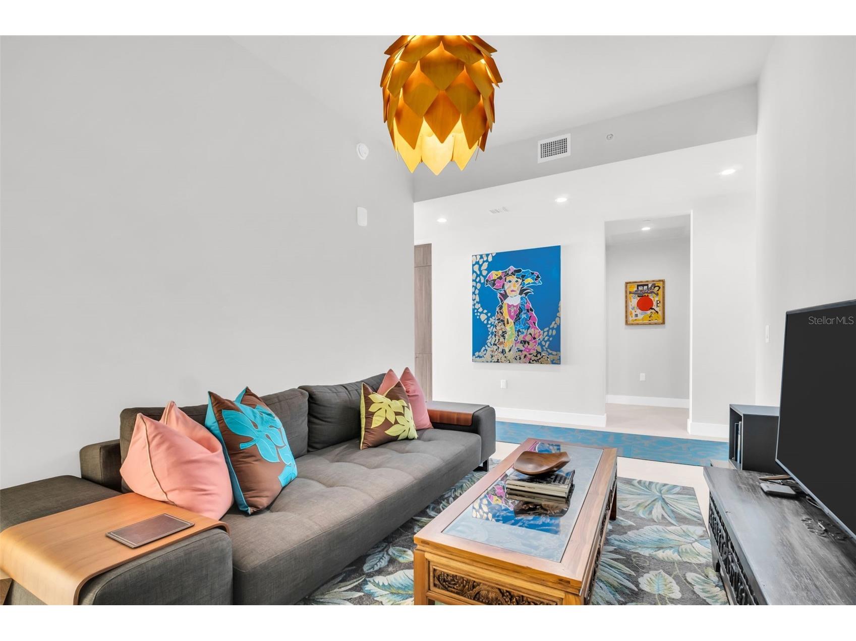 301 1st Street S #1404 Saint Petersburg FL 33701 TB8471599 image57