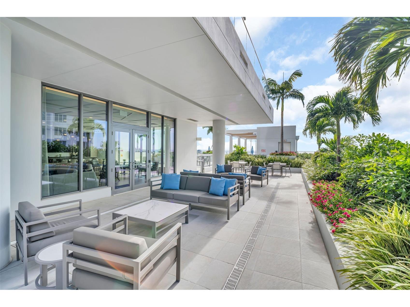 301 1st Street S #1404 Saint Petersburg FL 33701 TB8471599 image85