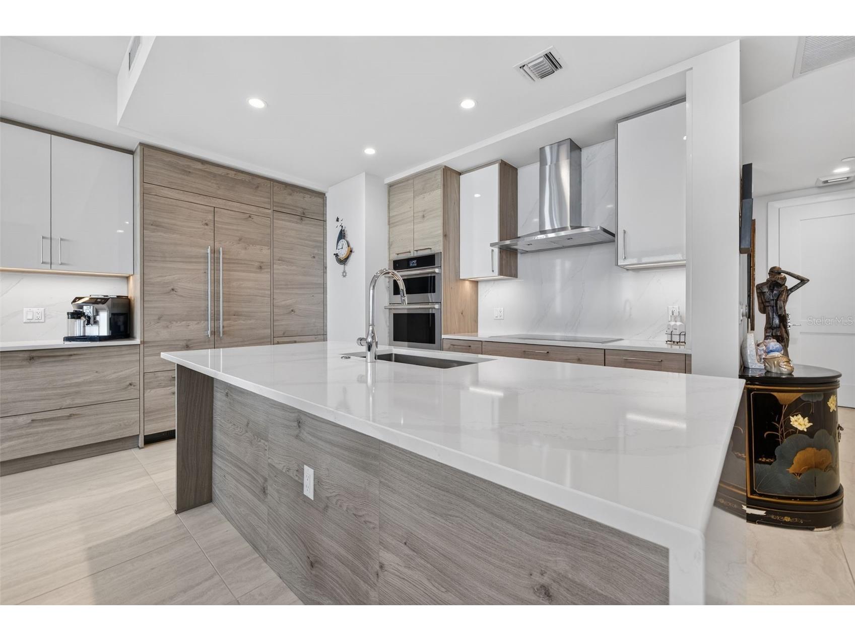 301 1st Street S #1505 Saint Petersburg FL 33701 - TAMPA BAY TB8465574 image3