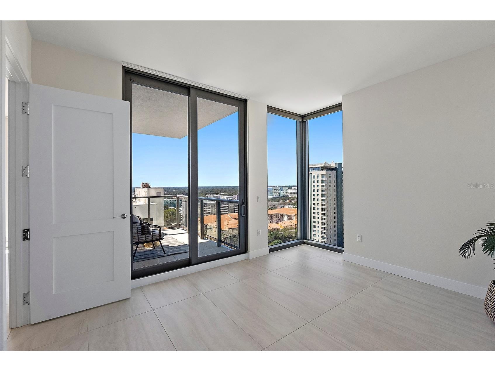 301 1st Street S #1607 Saint Petersburg FL 33701 TB8473107 image14