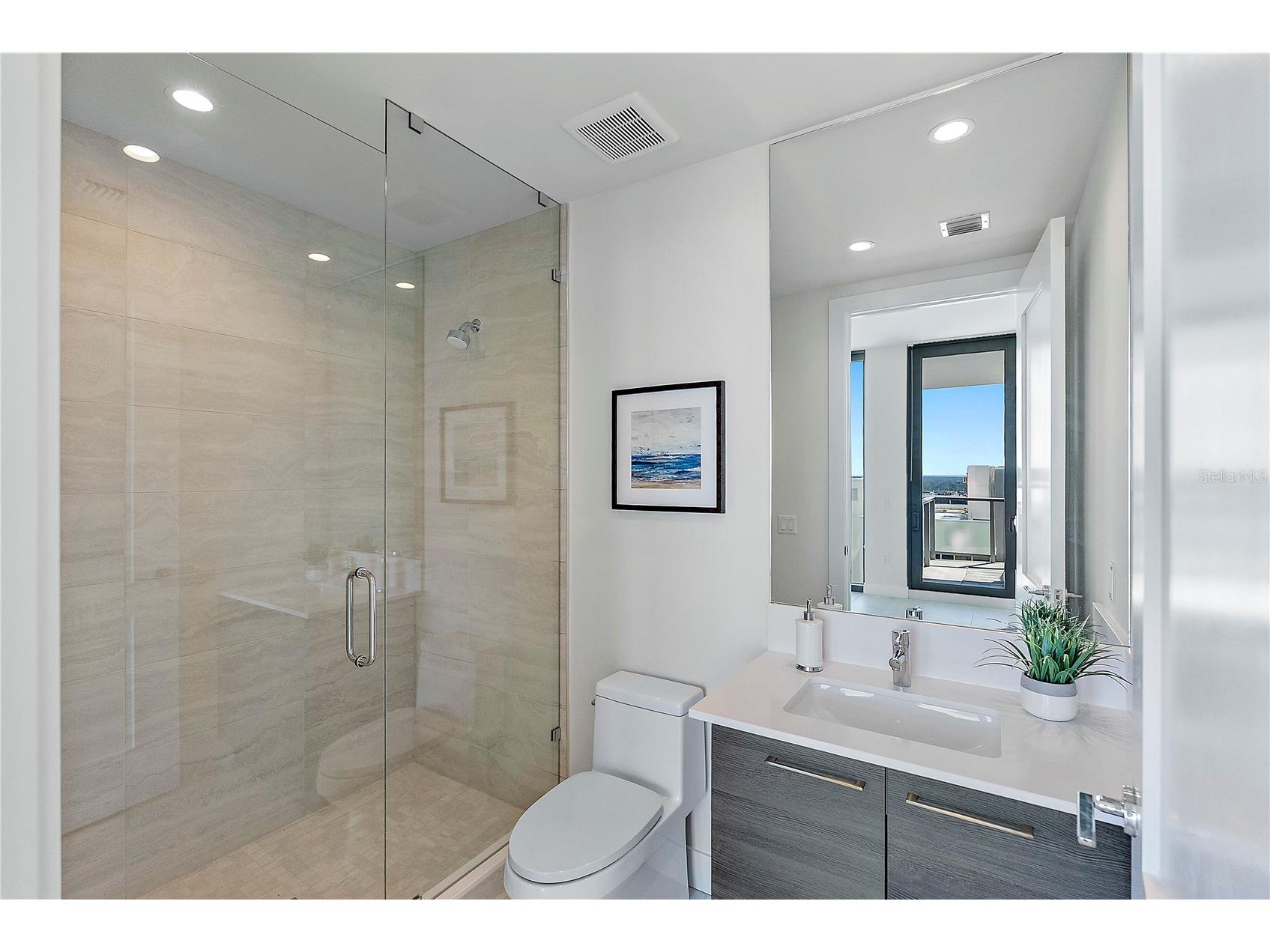 301 1st Street S #1607 Saint Petersburg FL 33701 TB8473107 image16