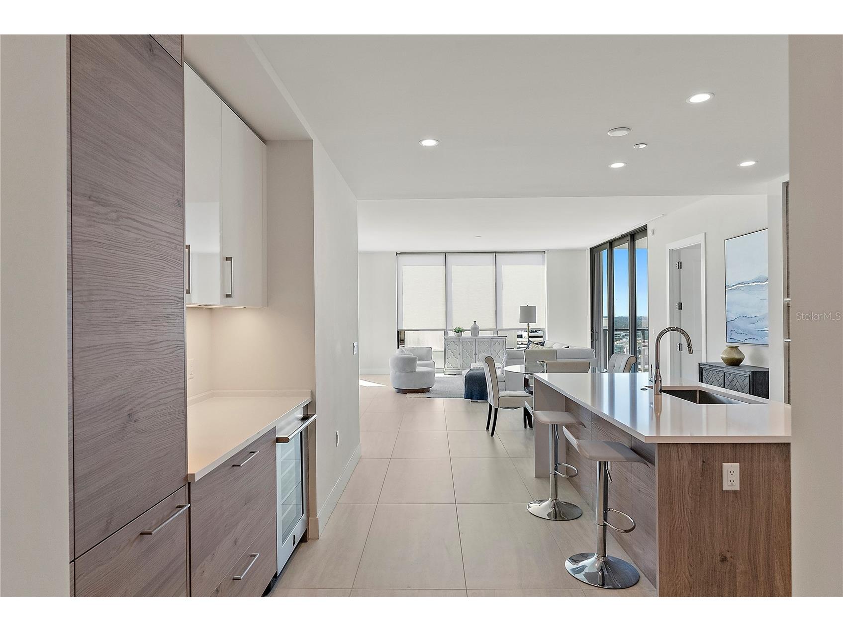 301 1st Street S #1607 Saint Petersburg FL 33701 TB8524949 image3