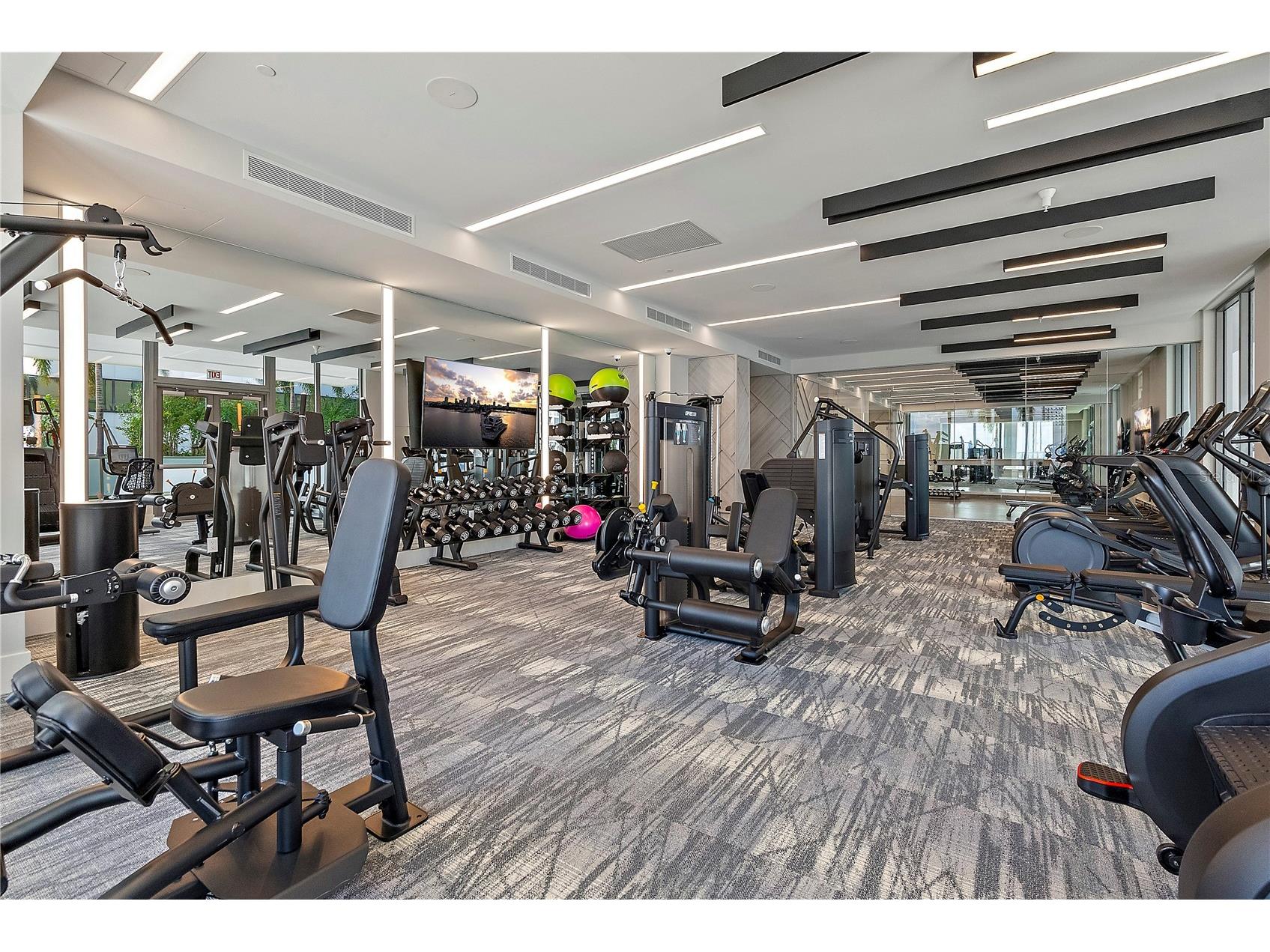 301 1st Street S #1607 Saint Petersburg FL 33701 TB8524949 image43