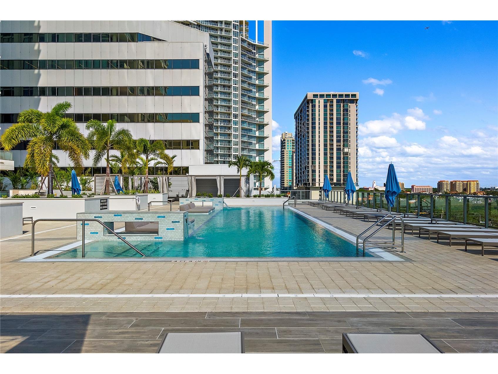 301 1st Street S #1607 Saint Petersburg FL 33701 TB8524949 image47