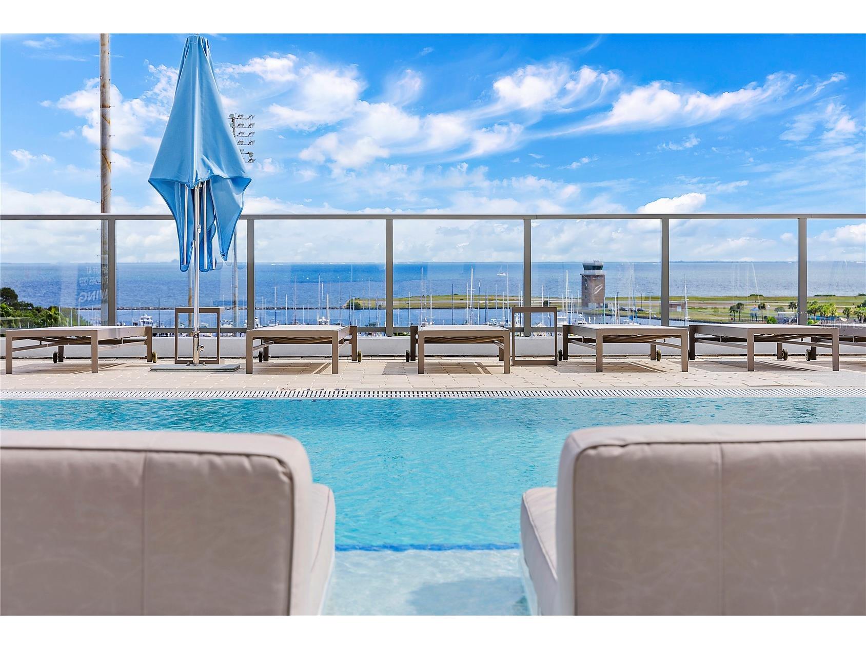 301 1st Street S #1607 Saint Petersburg FL 33701 TB8524949 image62