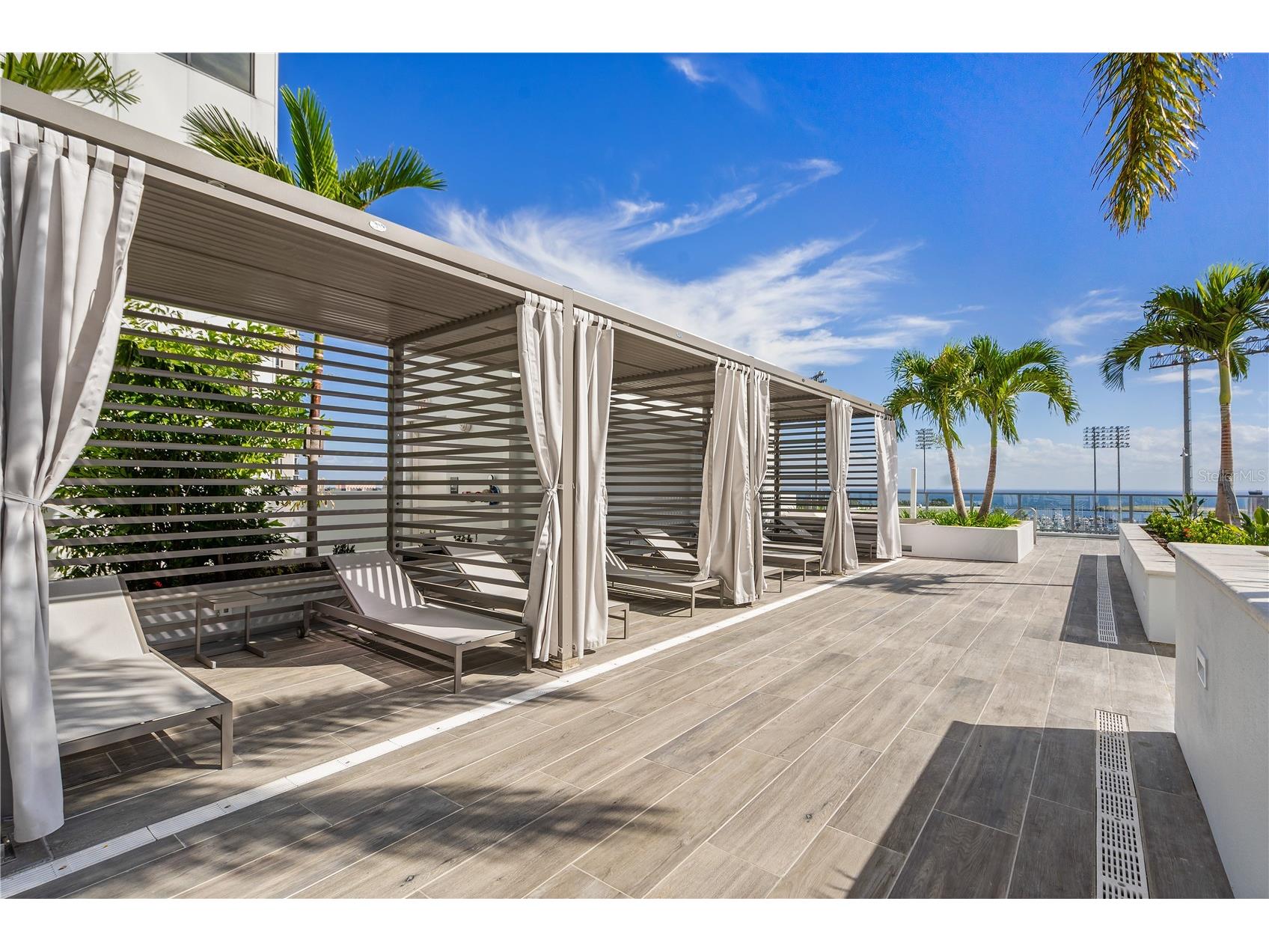 301 1st Street S #1607 Saint Petersburg FL 33701 TB8524949 image67