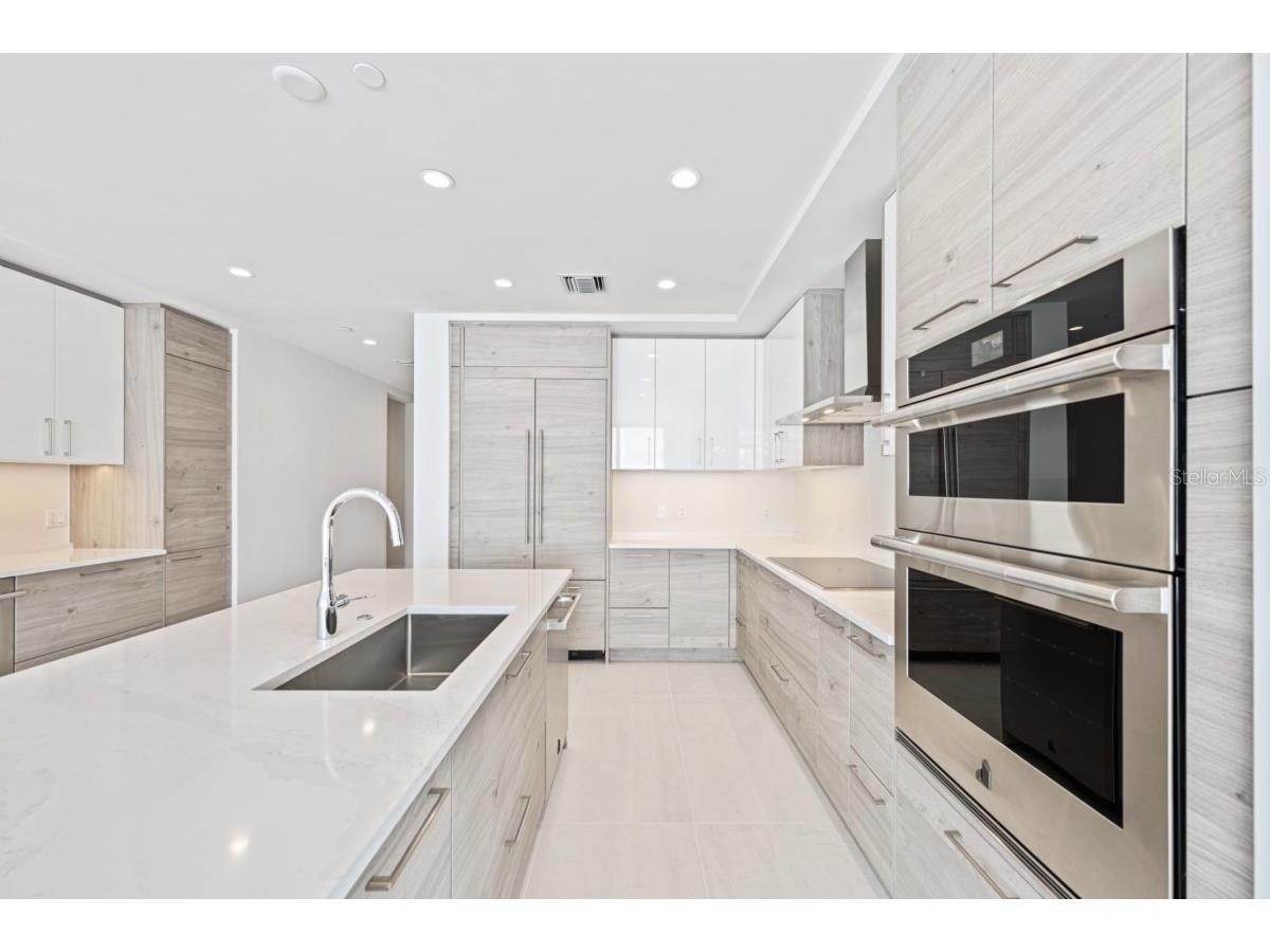 301 1st Street S #1704 Saint Petersburg FL 33701 A4684129 image12