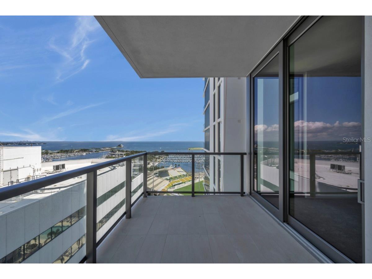 301 1st Street S #1704 Saint Petersburg FL 33701 A4684129 image17