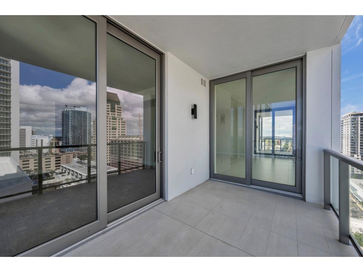 301 1st Street S #1704 Saint Petersburg FL 33701 A4684129 image20